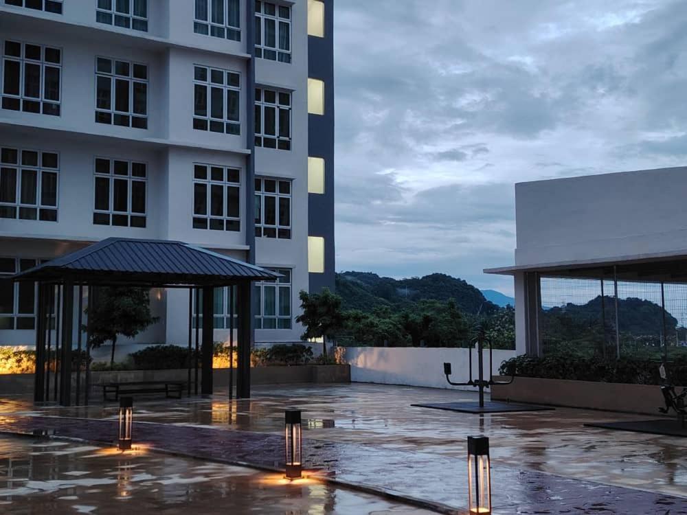 Azzspacesanderson Ipoh